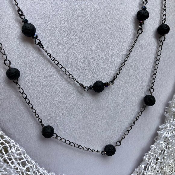 Gunmetal grey chain necklace with black lava stone beads - Picture 3 of 6